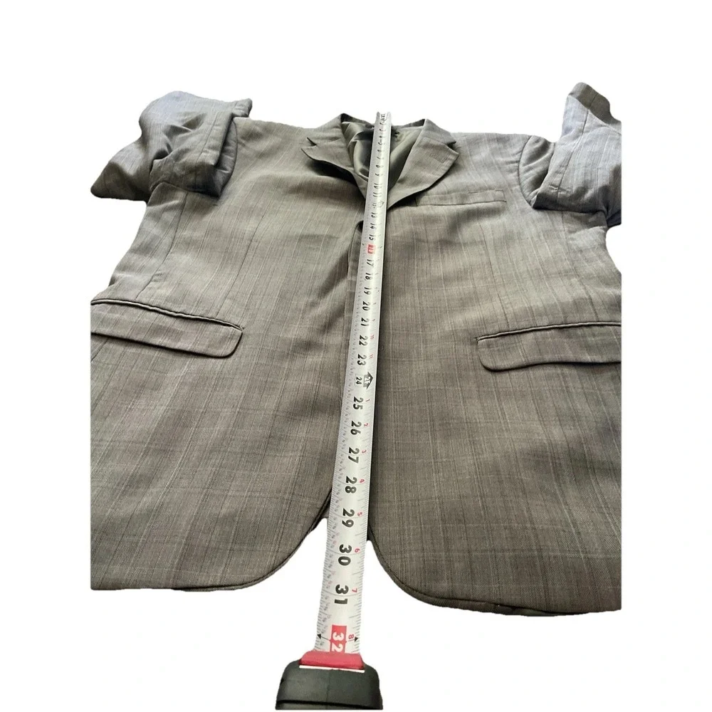 Tommy Hilfiger Gray Plaid Wool 2 Piece Suit Mens 40R Jacket 34W Pants